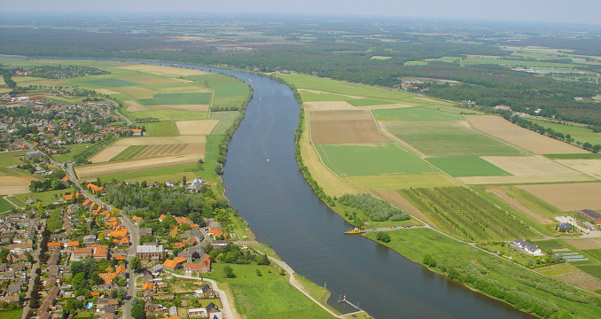 Luchtfoto van de Maas